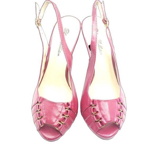 Blossom Collection Toe High Heel Platform Pump - Picture 4 of 10